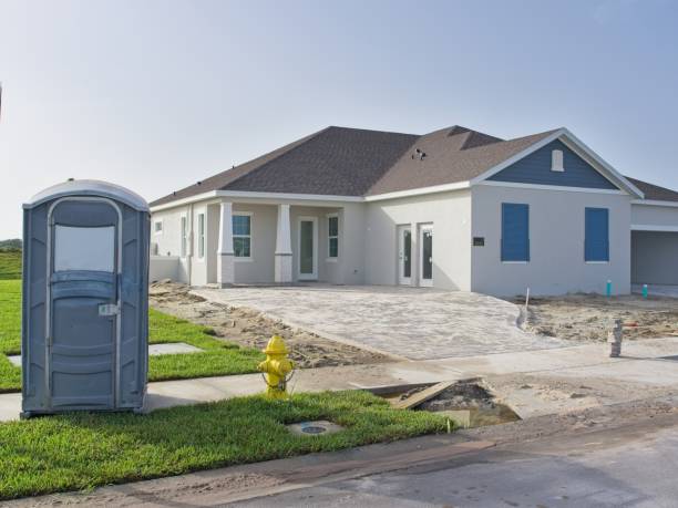 Portable Toilet Options We Offer in Lone Oak, TN